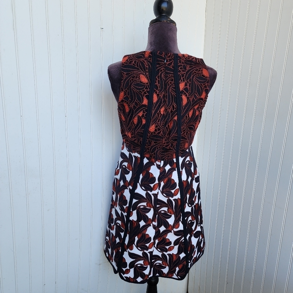 ANN TAYLOR Black Whit Red Floral Thick Lace Sleeveless Dress Pockets Sz 6 - Picture 15 of 16